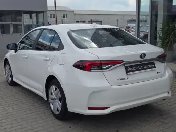 Toyota Corolla Sedan 1.8 Hybrid ECO