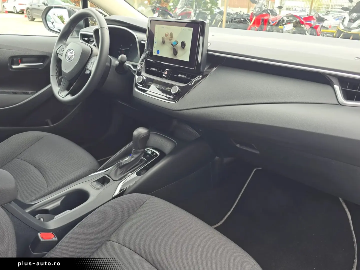 Toyota Corolla Sedan 1.8 Hybrid ECO