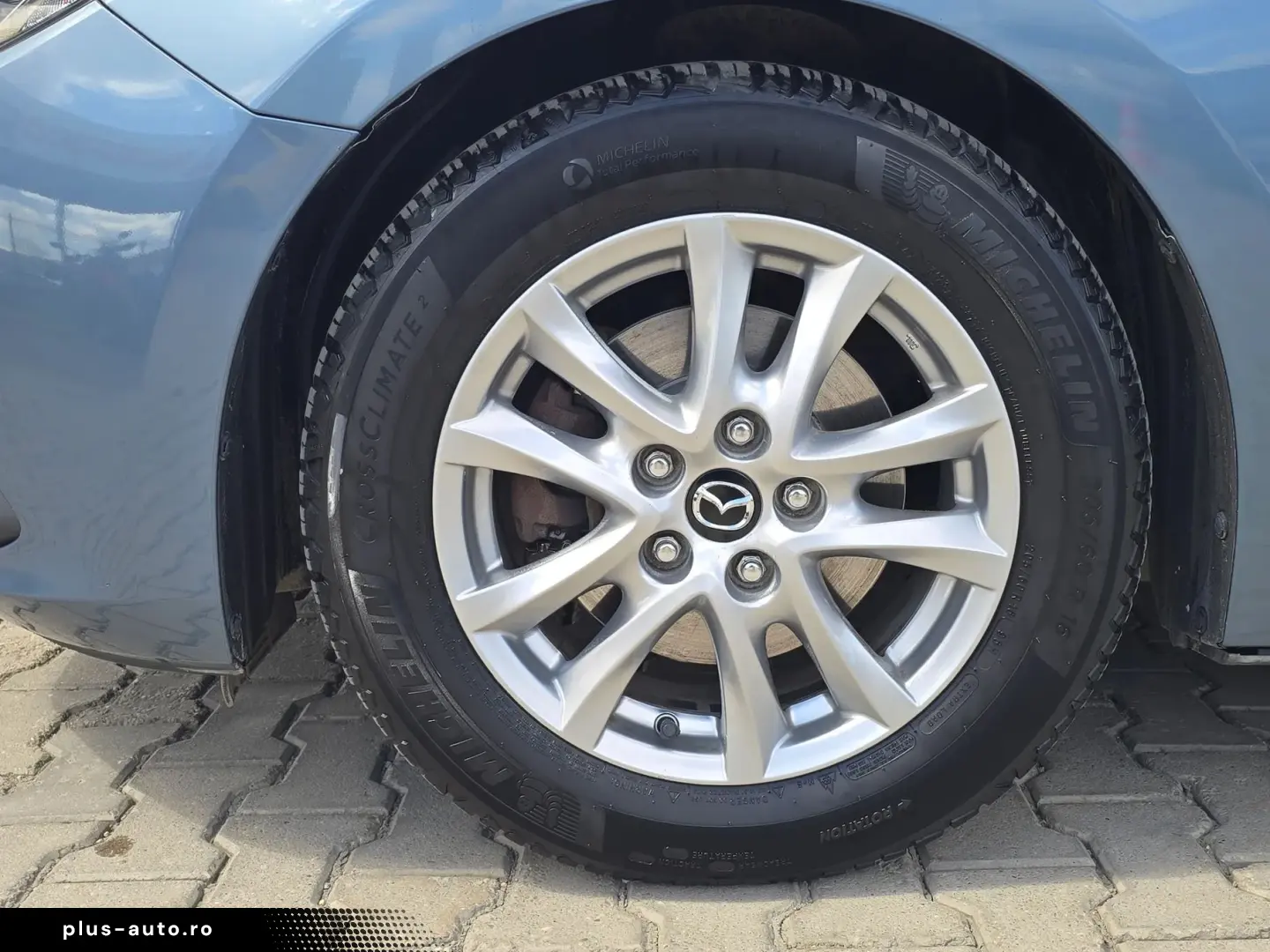 Mazda 3 Sedan 2.0 G120 Challenge - 120 CP MT