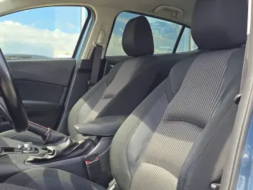 Mazda 3 Sedan 2.0 G120 Challenge - 120 CP MT