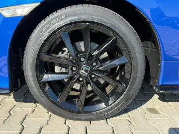 Honda Civic X Sport Plus AT 1.5 VTEC Turbo 182 CP