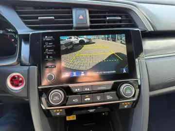 Honda Civic X Sport Plus AT 1.5 VTEC Turbo 182 CP