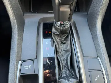 Honda Civic X Sport Plus AT 1.5 VTEC Turbo 182 CP