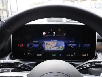 MERCEDES-BENZ CLE 300 e AMG-Sport DIGITAL Night 360 &hellip;