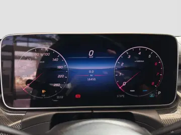 MERCEDES-BENZ CLE 450 4MATIC Coupé AMG Line Night Paket HUD