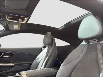 MERCEDES-BENZ CLE 450 4MATIC Coupé AMG Line Night Paket HUD