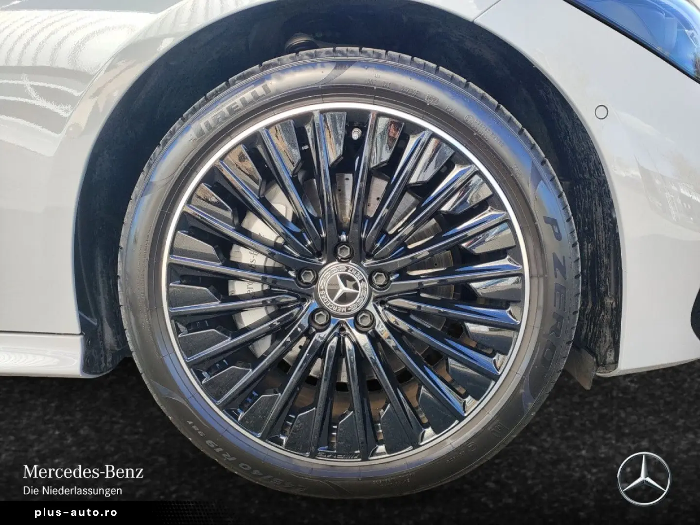 MERCEDES-BENZ CLE 300 e AMG PREM  PANO AHK Burm3D Fahrassist