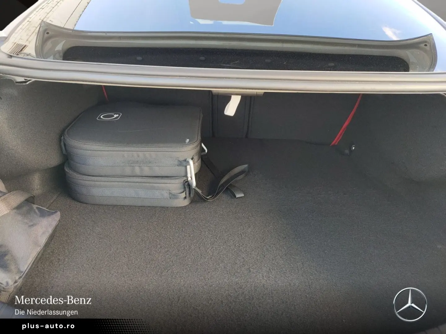 MERCEDES-BENZ CLE 300 e AMG PREM  PANO AHK Burm3D Fahrassist