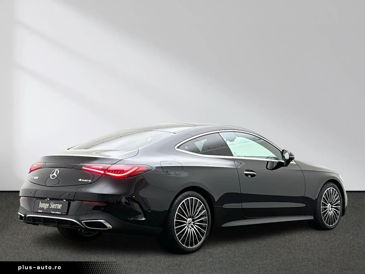 MERCEDES-BENZ CLE 300 4M Coupé AMG Panorama Standheizung AHK