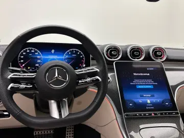 MERCEDES-BENZ CLE 300 4M Coupé AMG Panorama Standheizung AHK