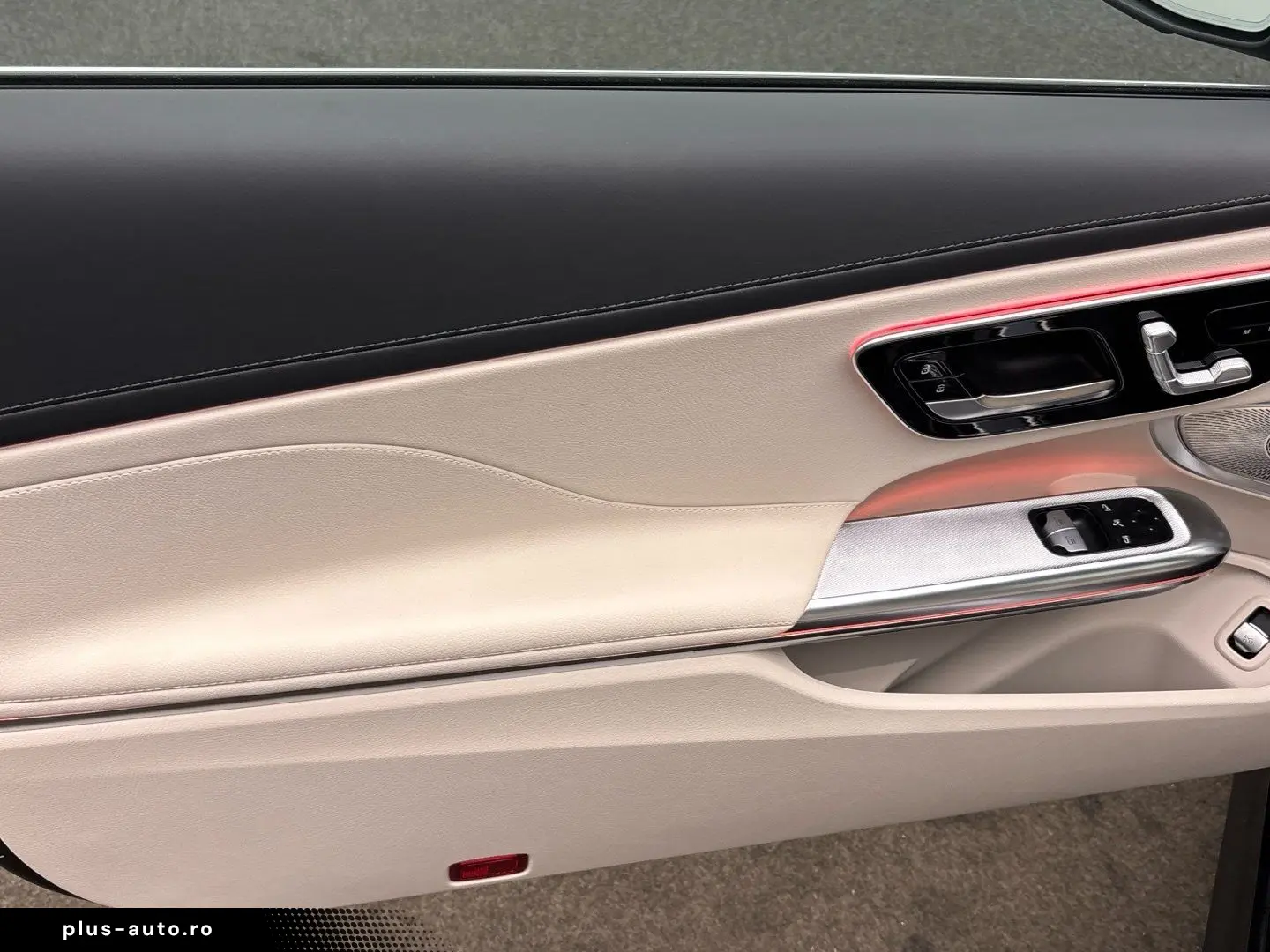 MERCEDES-BENZ CLE 300 4M Coupé AMG Panorama Standheizung AHK