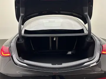 MERCEDES-BENZ CLE 300 4M Coupé AMG Panorama Standheizung AHK