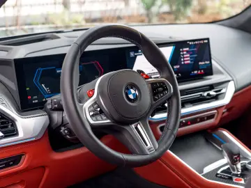 BMW XM 50 e 2025 M Sport PRO