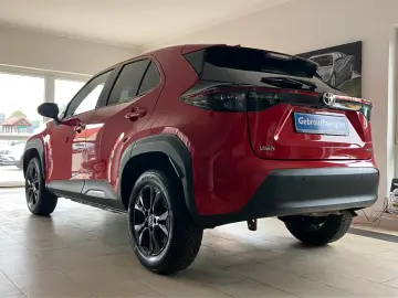 TOYOTA Yaris Cross 1.5 Hybrid TEAM-D