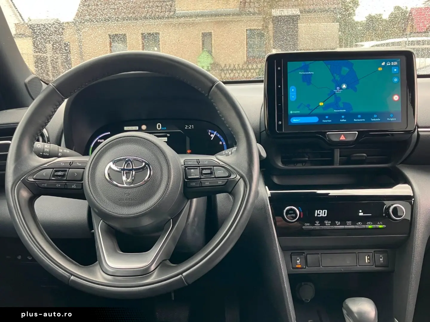 TOYOTA Yaris Cross 1.5 Hybrid TEAM-D