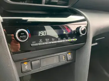 TOYOTA Yaris Cross 1.5 Hybrid TEAM-D