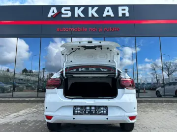 Dacia Logan ECO-G 100 MT6 Expression 2025