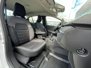 Dacia Logan ECO-G 100 MT6 Expression 2025