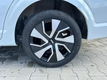 Dacia Logan ECO-G 100 MT6 Expression 2025