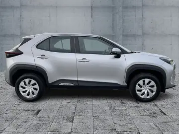 TOYOTA Yaris Cross 1.5 HSD Business Edition