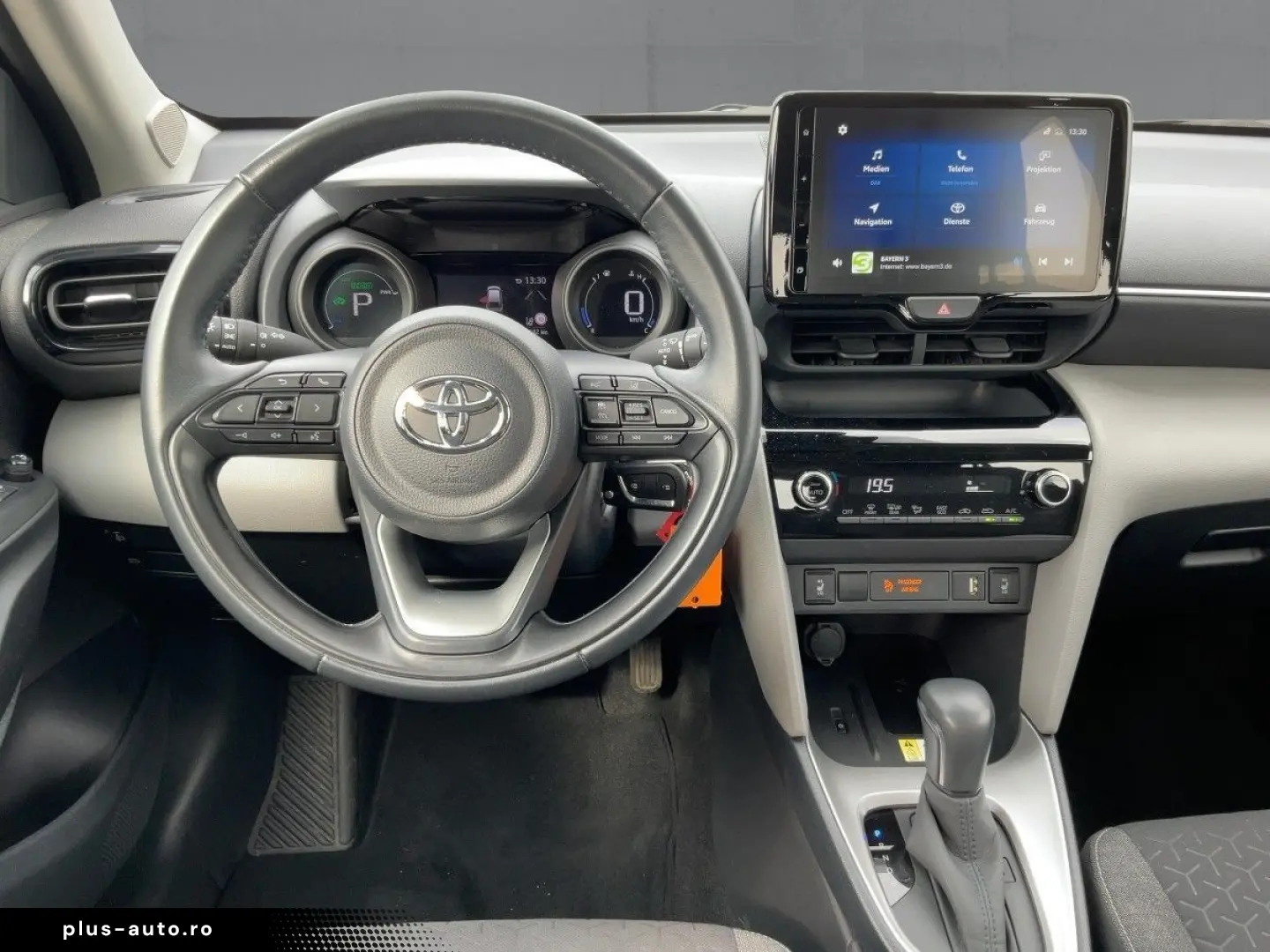TOYOTA Yaris Cross 1.5 HSD Business Edition