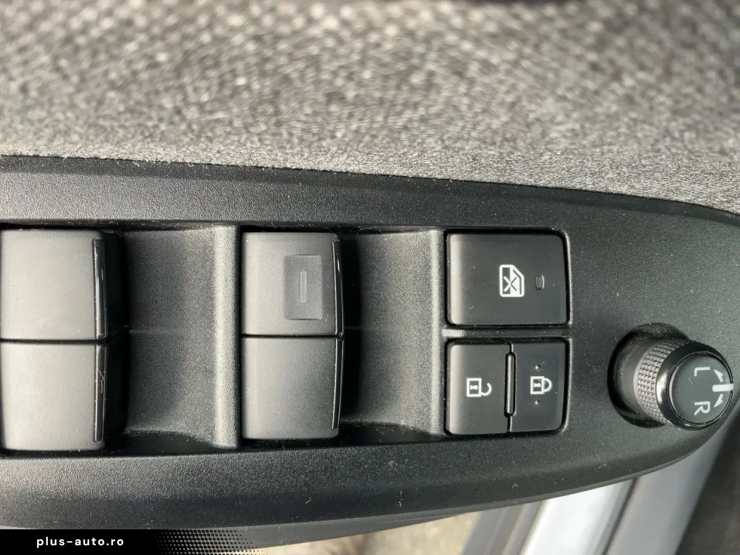 TOYOTA Yaris Cross 1.5 HSD Business Edition