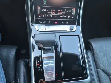 AUDI Q8 50 TDI qu S line