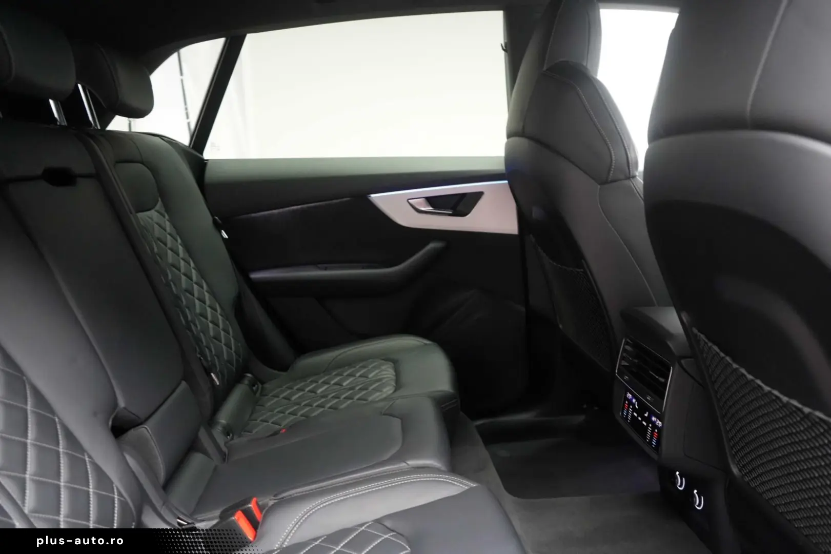 AUDI Q8 50 TDI quattro tiptronic S line Leder ACC HUD