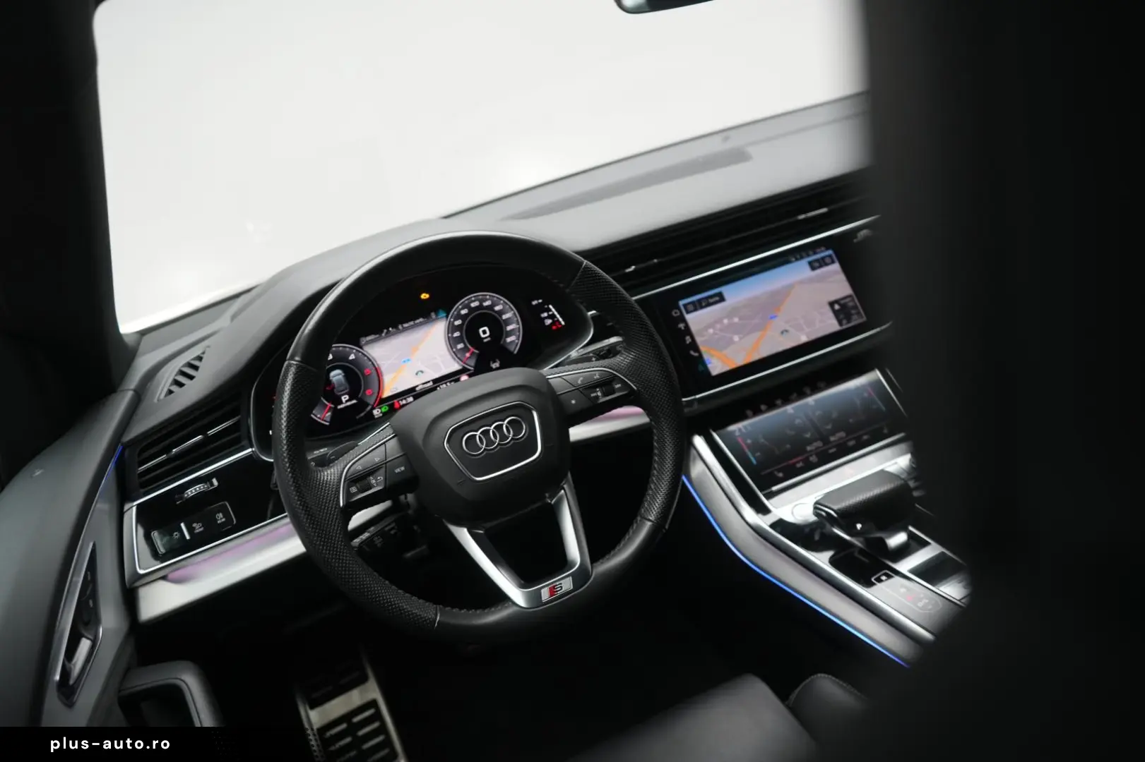 AUDI Q8 50 TDI quattro tiptronic S line Leder ACC HUD