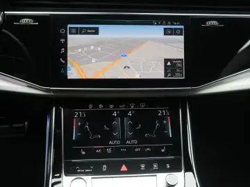 AUDI Q8 50 TDI quattro tiptronic S line Leder ACC HUD