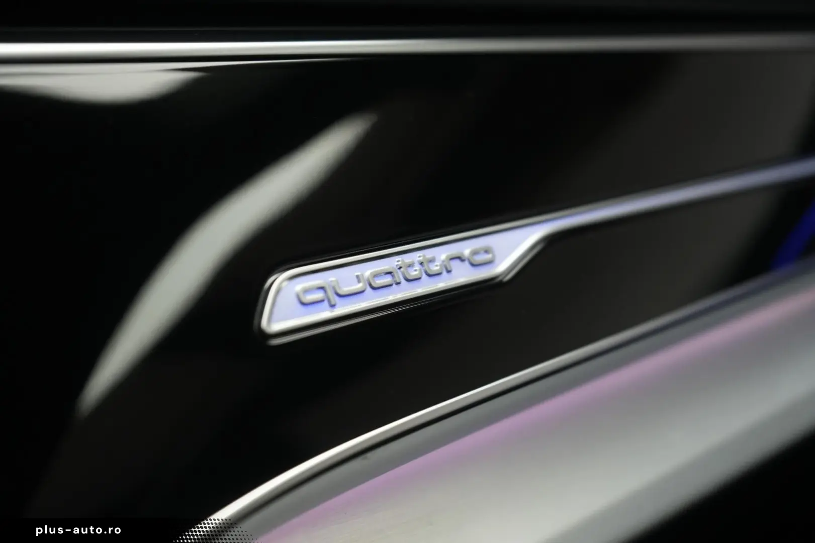 AUDI Q8 50 TDI quattro tiptronic S line Leder ACC HUD