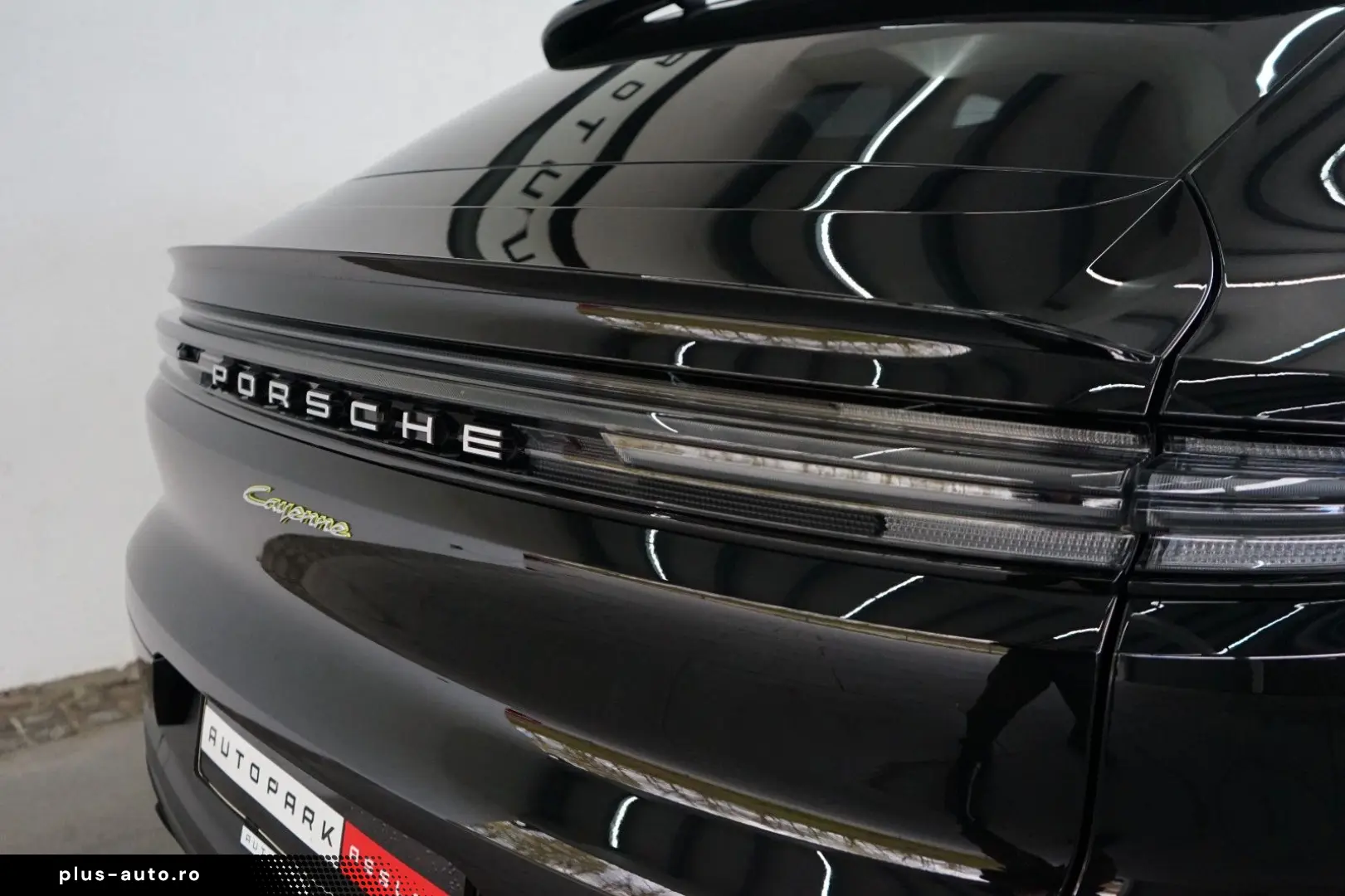 PORSCHE Cayenne Coupe E-Hybrid AHK SitzKlima HeadUp AHK