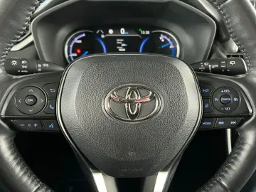 TOYOTA RAV 4 2.5 4x2 Hybrid Team D