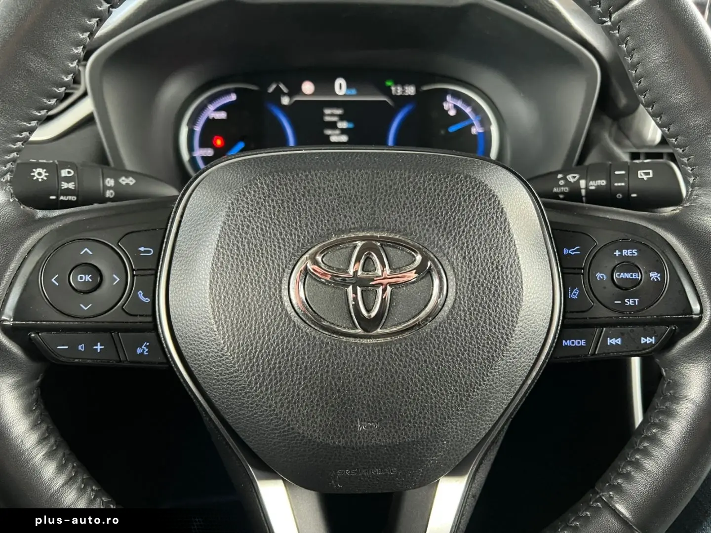 TOYOTA RAV 4 2.5 4x2 Hybrid Team D