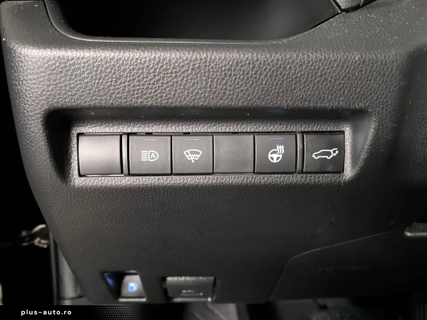 TOYOTA RAV 4 2.5 4x2 Hybrid Team D