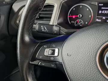 VOLKSWAGEN T ROC DESIGN 2.0TDI DSG 150CP 2021