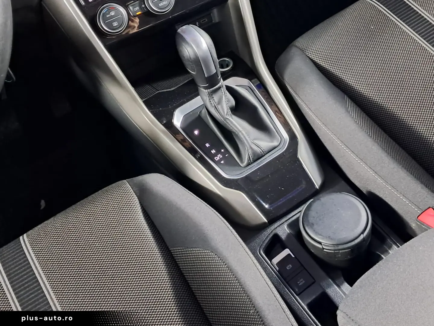 VOLKSWAGEN T ROC DESIGN 2.0TDI DSG 150CP 2021