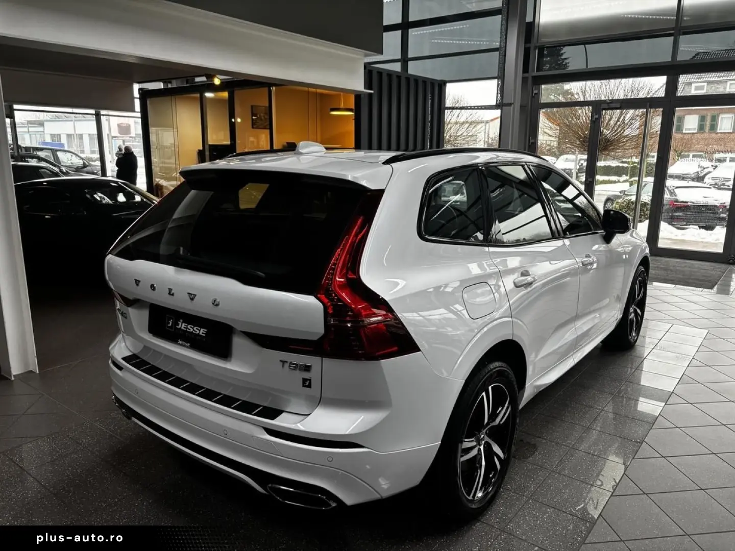 VOLVO XC60 T8 AWD Recharge R Design Pano H&K AHK R.Cam