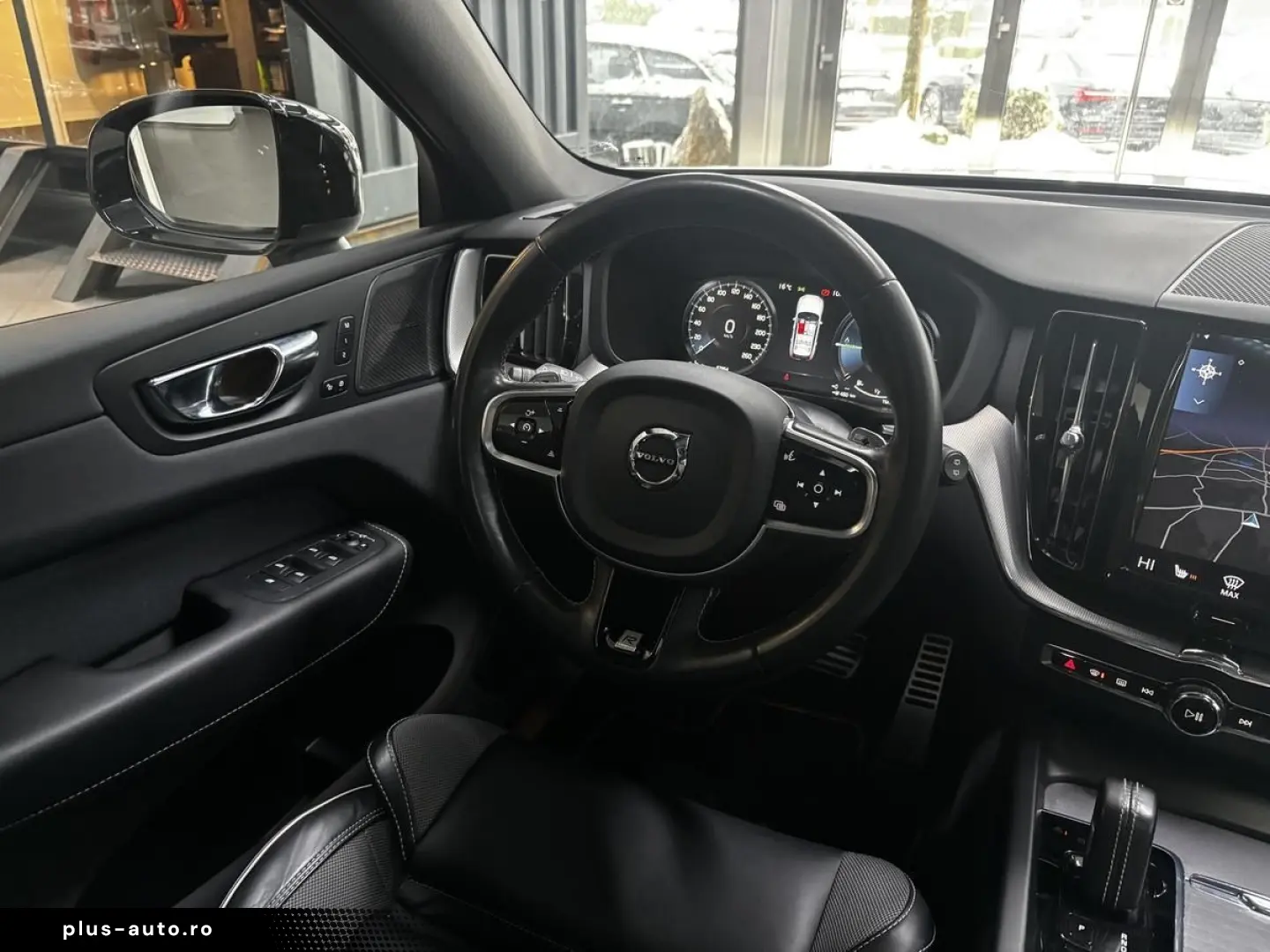 VOLVO XC60 T8 AWD Recharge R Design Pano H&K AHK R.Cam