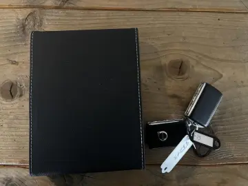 VOLVO XC60 T8 AWD Recharge R Design Pano H&K AHK R.Cam