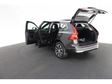 VOLVO XC60 T6 Inscription Expression Recharge AWD PANO