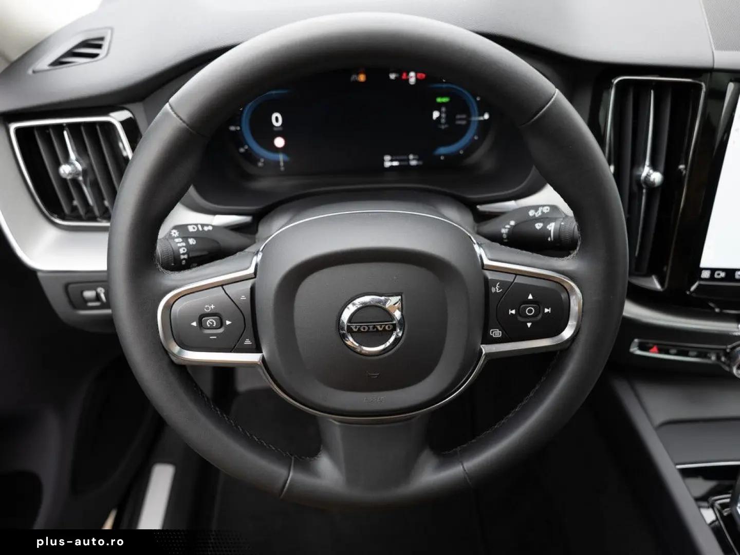 VOLVO XC60 T6 Inscription Expression Recharge AWD PANO