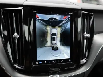 VOLVO XC60 T6 Inscription Expression Recharge AWD PANO