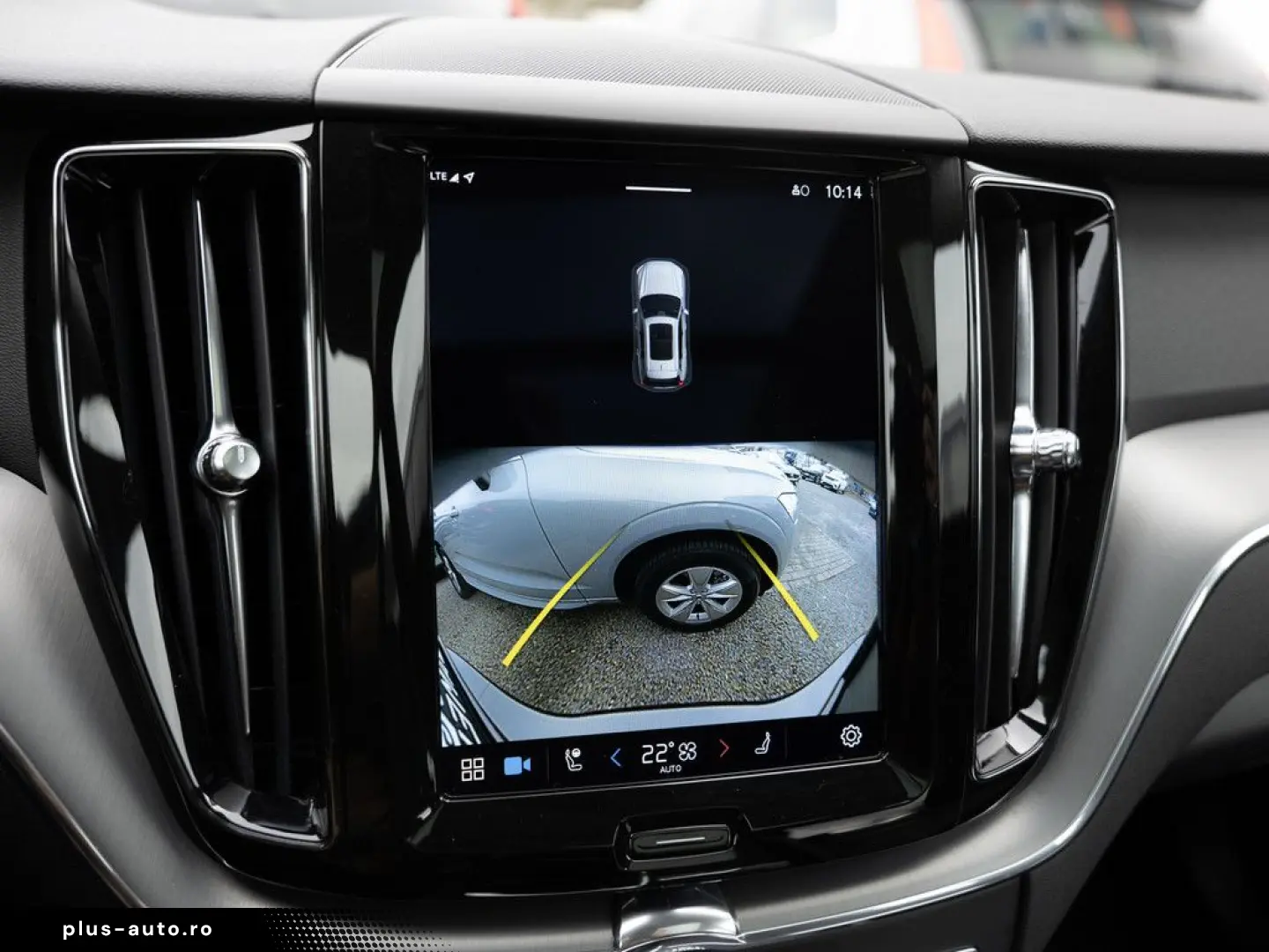 VOLVO XC60 T6 Inscription Expression Recharge AWD PANO