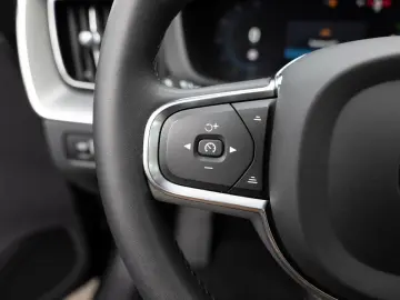 VOLVO XC60 T6 Inscription Expression Recharge AWD PANO