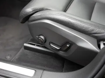 VOLVO XC60 T6 Inscription Expression Recharge AWD PANO