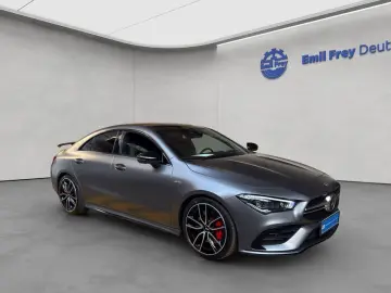 MERCEDES-BENZ CLA 35 AMG 4M NightP Pano Multibeam 360