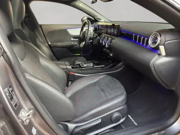 MERCEDES-BENZ CLA 35 AMG 4M NightP Pano Multibeam 360