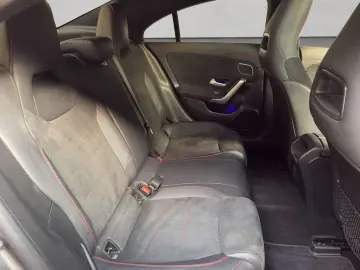 MERCEDES-BENZ CLA 35 AMG 4M NightP Pano Multibeam 360