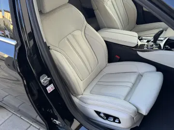 BMW 530e Luxury - Harman Kardon- Interior Confort - 292cp !